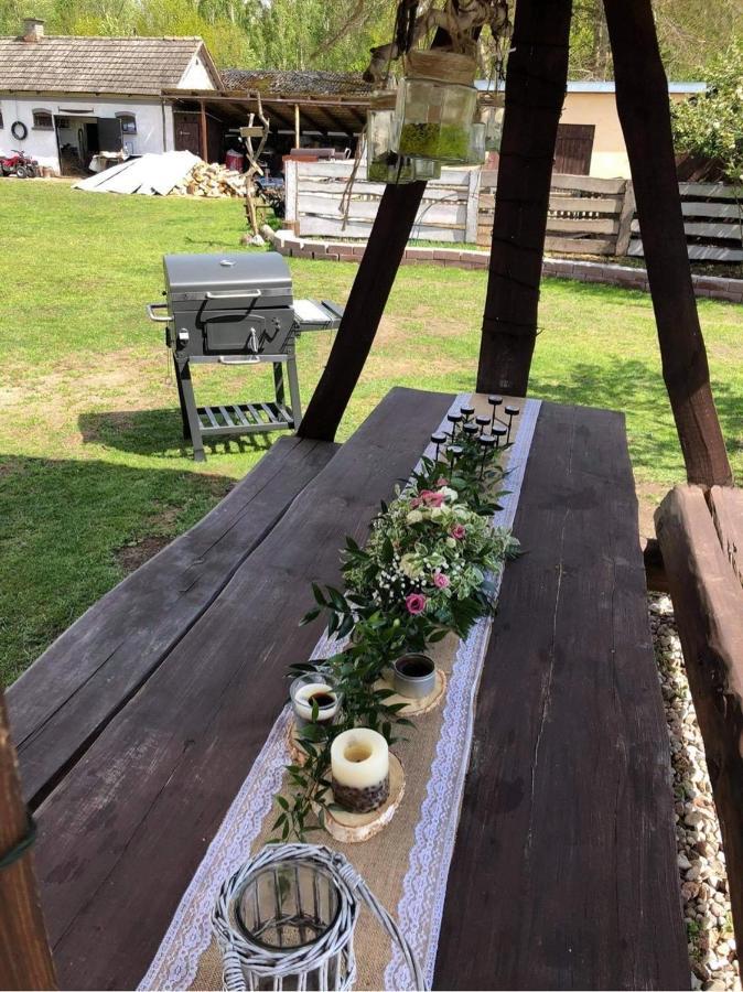 Zamieszkaj Na Wsi Blisko Warszawy Villa Borucza Екстериор снимка
